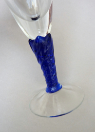 Murano likeurkaraf met glazen blauwe gedraaide steel