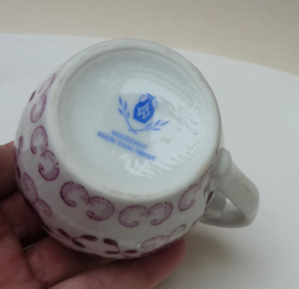 August Warnecke China Purpur roomkannetje