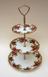 Porseleinen high tea etagere