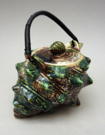 Japanese Mid Century studio pottery conch shell tea pot 400 ml