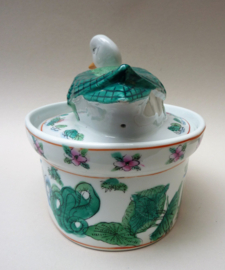 Chinese Famille Rose porcelain duck tureen