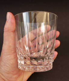 Double old fashioned crystal whisky glass with diamond pattern