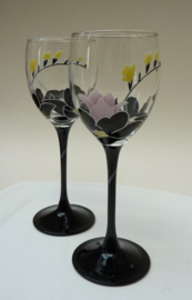 A pair of  Luminarc France Domino Anais wine glasses