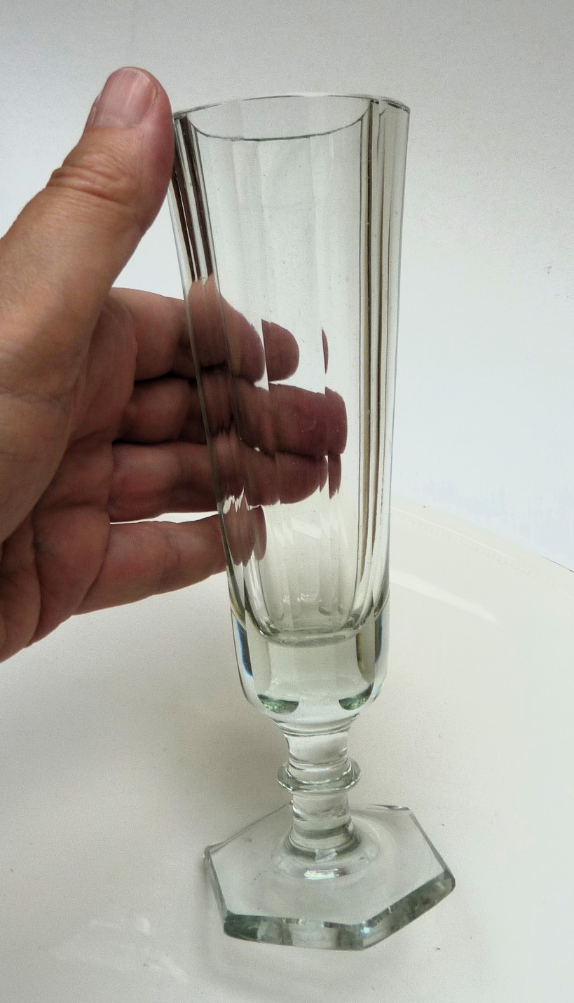 Hexagonal base champagne flute glasses early 19th century