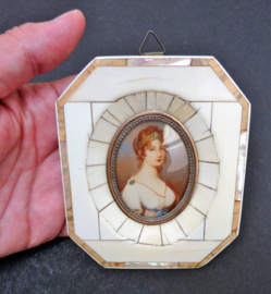 Miniature portrait Louise Van Mecklenburg Strelitz Queen of Prussia