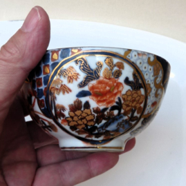 Imari porcelain bowl