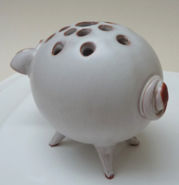 Studio pottery droogbloemsteker Varkentje