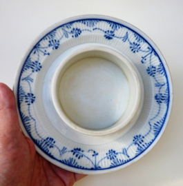 Rauenstein Greiner Strawflower porcelain lidded butter dish 19th century