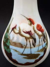 Antieke opaline vaas lampenvoet met kraanvogels