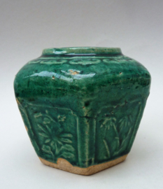 Chinese turquoise groen geglazuurde Shiwan gemberpot