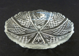 Early American Pattern Glass zoutschaaltje