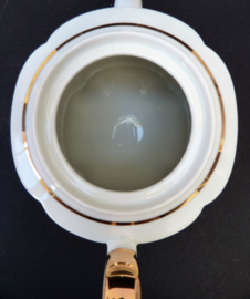 Scherzer Bavaria porcelain teapot with Vine decoration