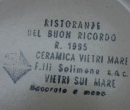 Solimene Vietri piatto Buon Ricordo Tre Pini Milano 1995