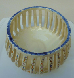Martres Tolosane faience uien knoflook pot met deksel