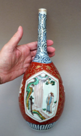 Japanese Edo Imari porcelain bottle vase