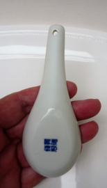 Chinese blue white porcelain spoon with calligraphy