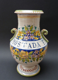 Deruta apothecary jar Mostada F