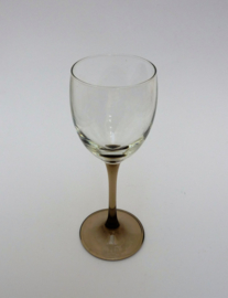 Luminarc France Perle wine glass on smoked glass stem