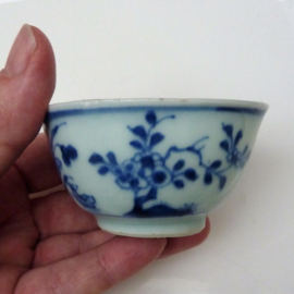 Qianlong blue white porcelain bowl