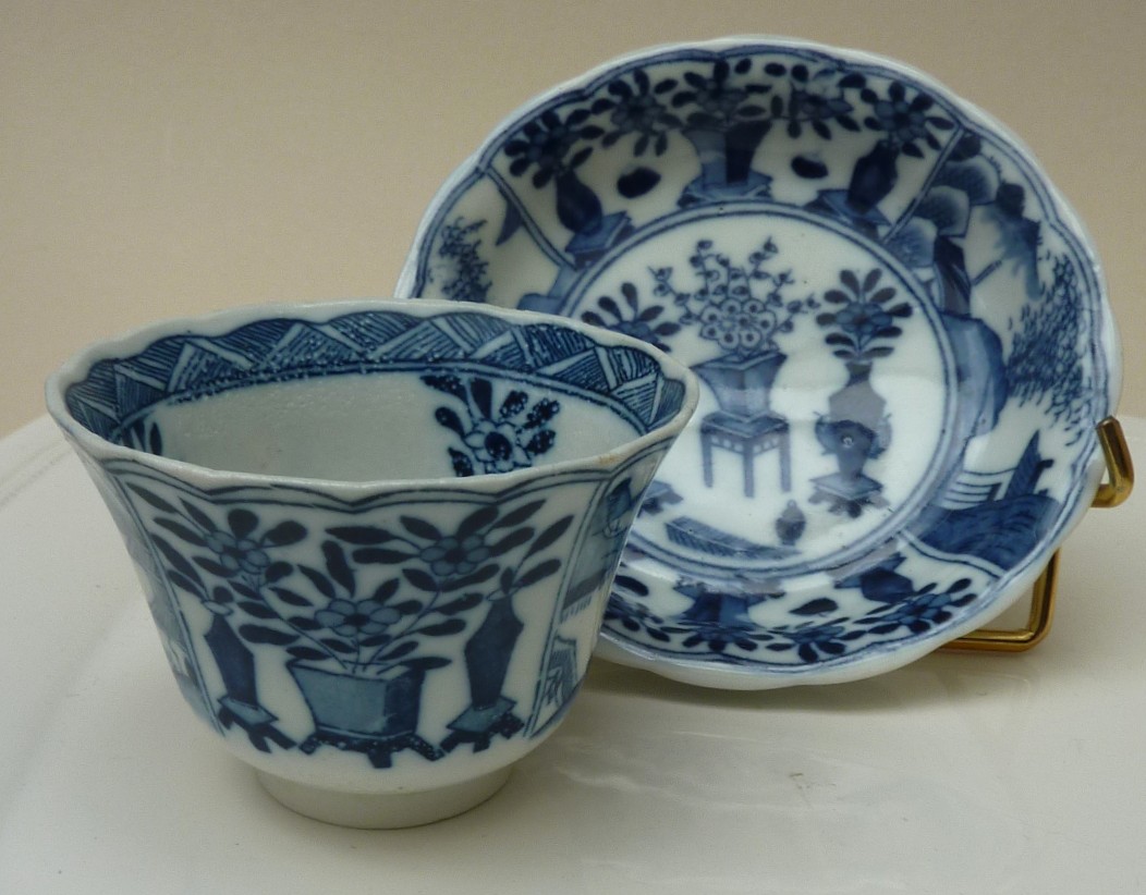 Mosa Kangxi stijl chinoiserie theekom met schotel