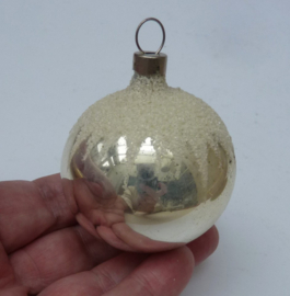 Vintage kerstbal zilver gesuikerd 6 cm