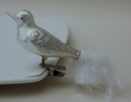 Vintage Kerst vogeltje op clip Wit