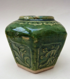 Chinese jade groen geglazuurde Shiwan gemberpot