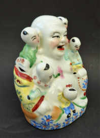 Chinese 1950 porseleinen Budai Happy Buddha met vijf jongens