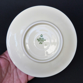 Z and Co Tirschenreuth Mid Century Modern tea cup with hearts