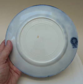 Grimwades Upper Hanley Pottery semi porcelain Flow Blue borden