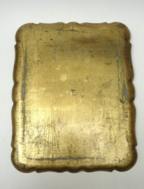 Florentine serving tray in yellow red and gold