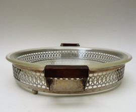 Mid Century Pyrex glass casserole dish in Farberware silver plated holder