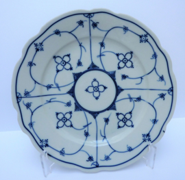 Gareis Kuehnl und Co Victorian Blue Saks plate