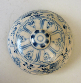 Vietnamese blauw wit pottery dekselvaas