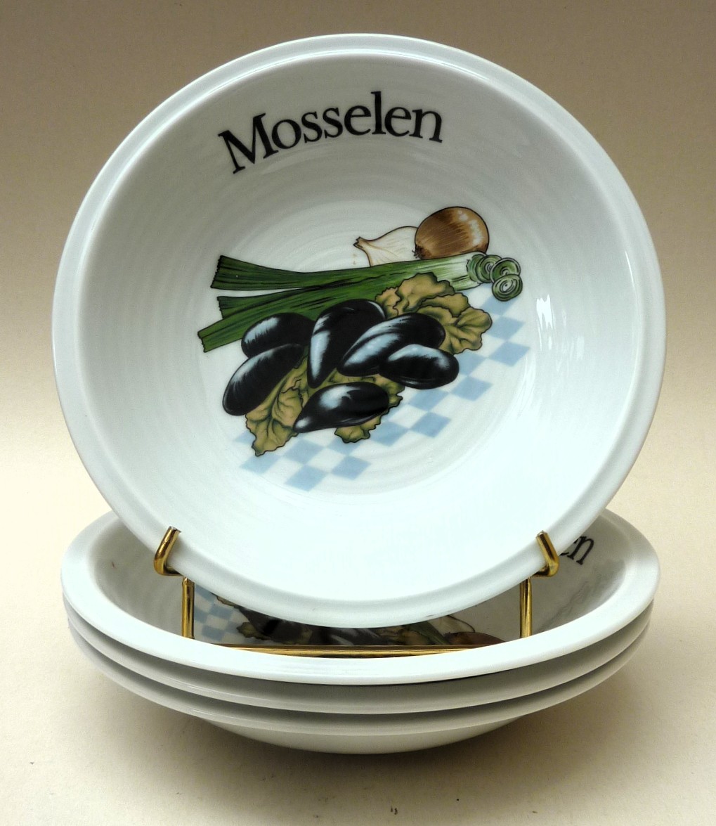 Porseleinen mosselborden