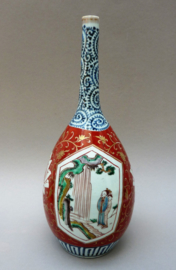 Japanese Edo Imari porcelain bottle vase