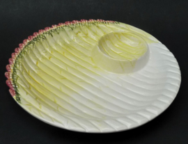 Round barbotine asparagus plate