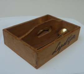 Houten lepeldoosje