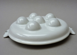 Le Creuset white enamelled cast iron 6 hole snail casserole dish