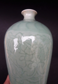 Vintage Chinese Longquan ware Celadon porcelain vase