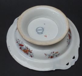 Thomas Till & Son transfer ware pedestal fruit bowl Shanghae ca 1855