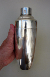 Juwel Germany Mid Century silver plated cocktail shaker