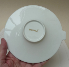 Nestle Special T mok met deksel en schotel