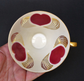 Z and Co Tirschenreuth Mid Century Modern tea cup with hearts