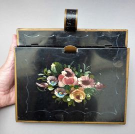 Antique hand painted lidded crumb catcher