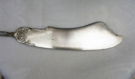 WMA Rogers pattern America twisted master butter knife