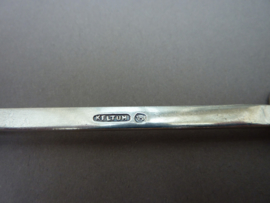 Keltum silverplated knife rest model Point filet
