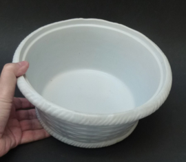 Subtil Portugal Hen on Nest