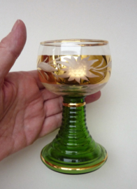 Crystal roemer green trumpet base gold engraved band