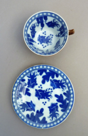 Japanse Chinoiserie Batavia Brown stijl theekop en schotel met karper